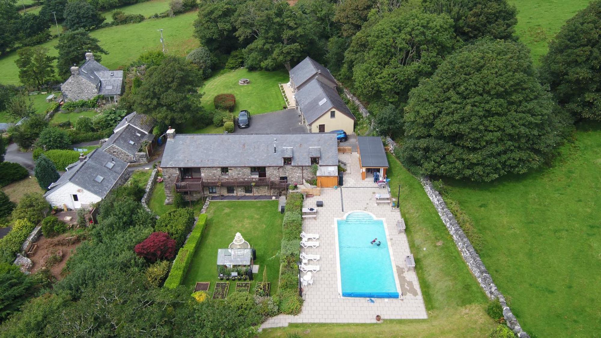 The Old Farmhouse B&B Dyffryn Ardudwy Экстерьер фото